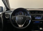 volante toyota auris